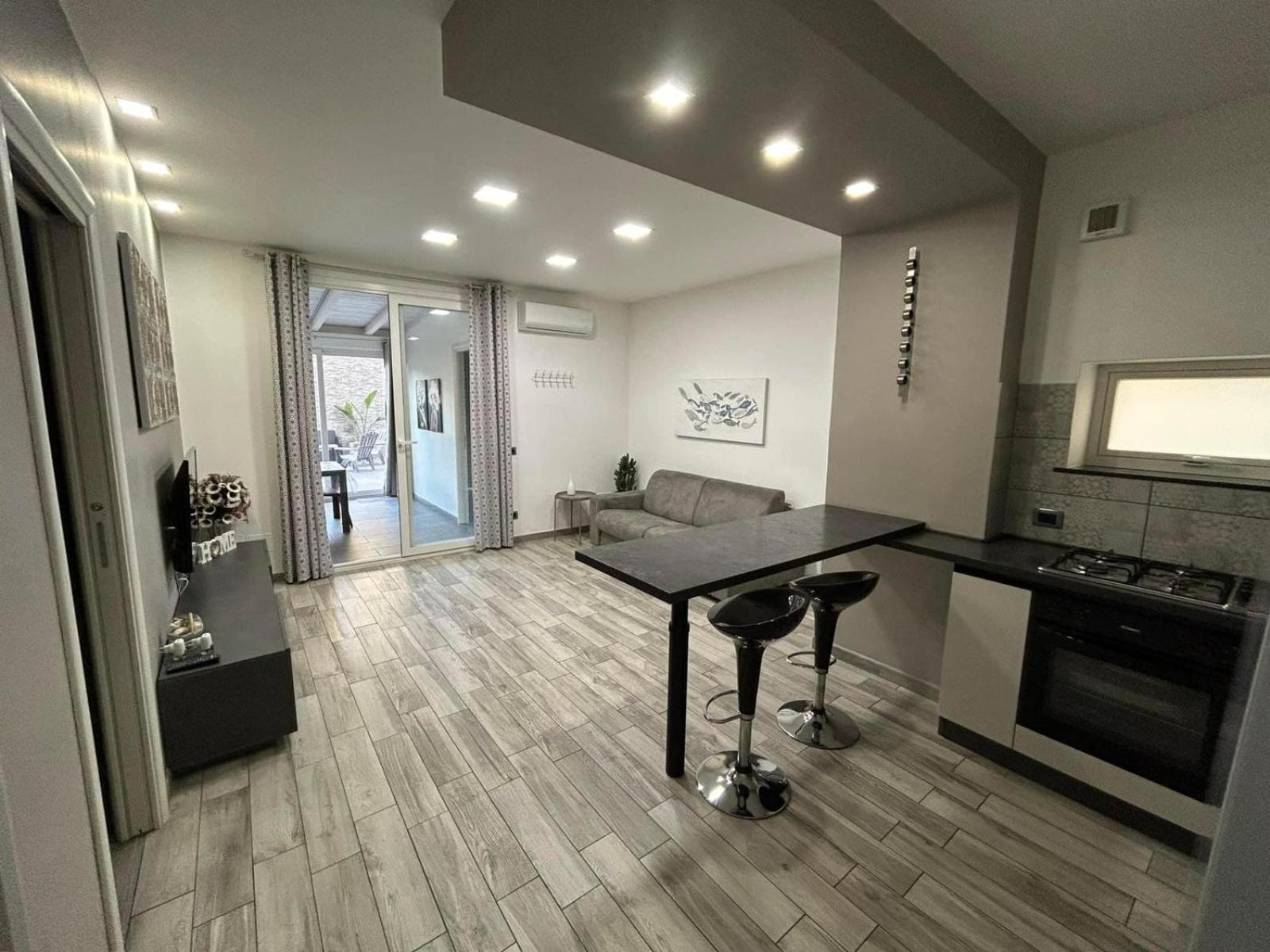 Sunrise Beach Apartment Trapani Exteriör bild